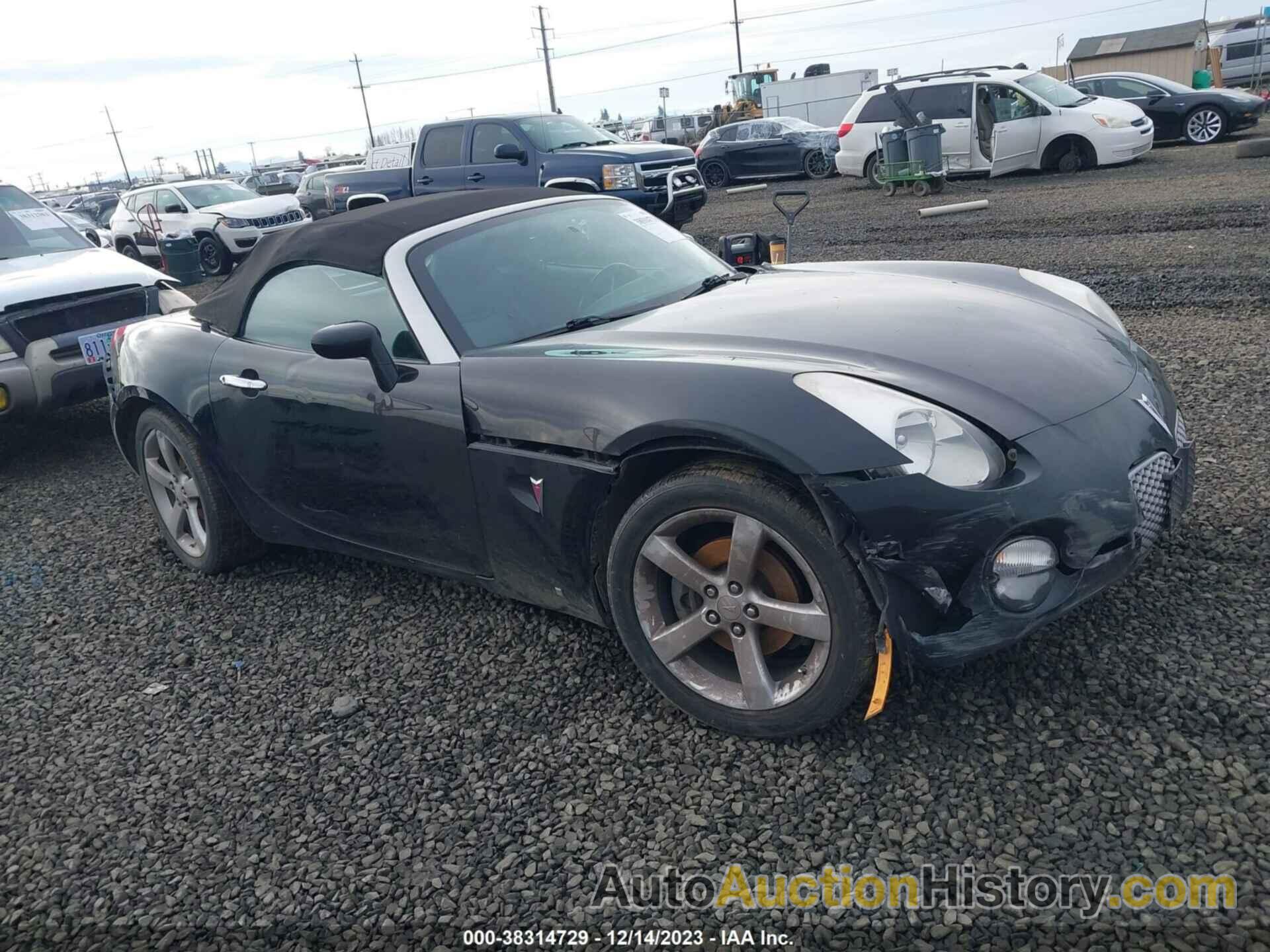 PONTIAC SOLSTICE, 1G2MC35B68Y122500