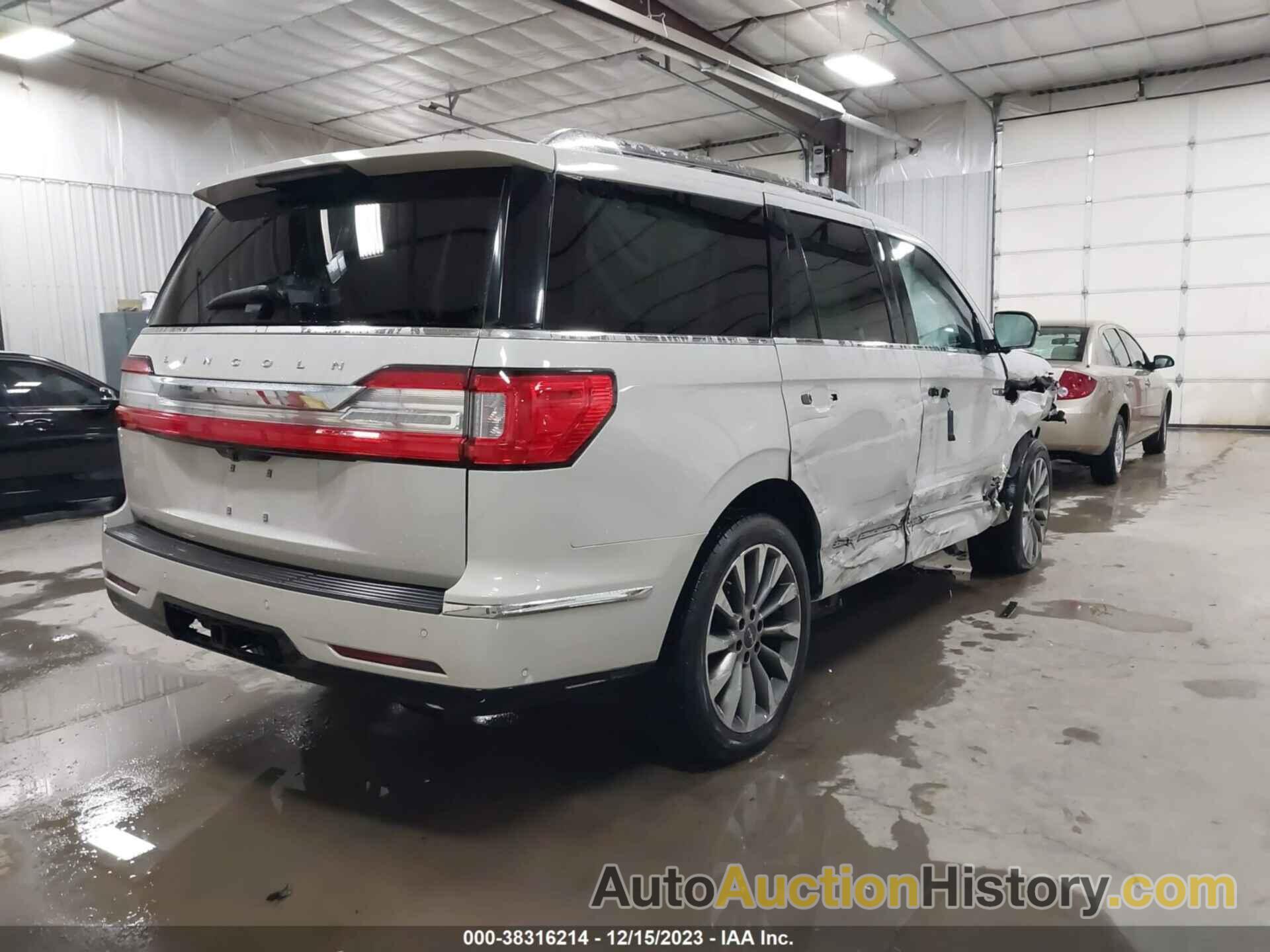 LINCOLN NAVIGATOR RESERVE, 5LMJJ2LT2LEL12873