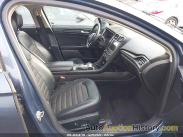 FORD FUSION SE, 3FA6P0HD8JR107432