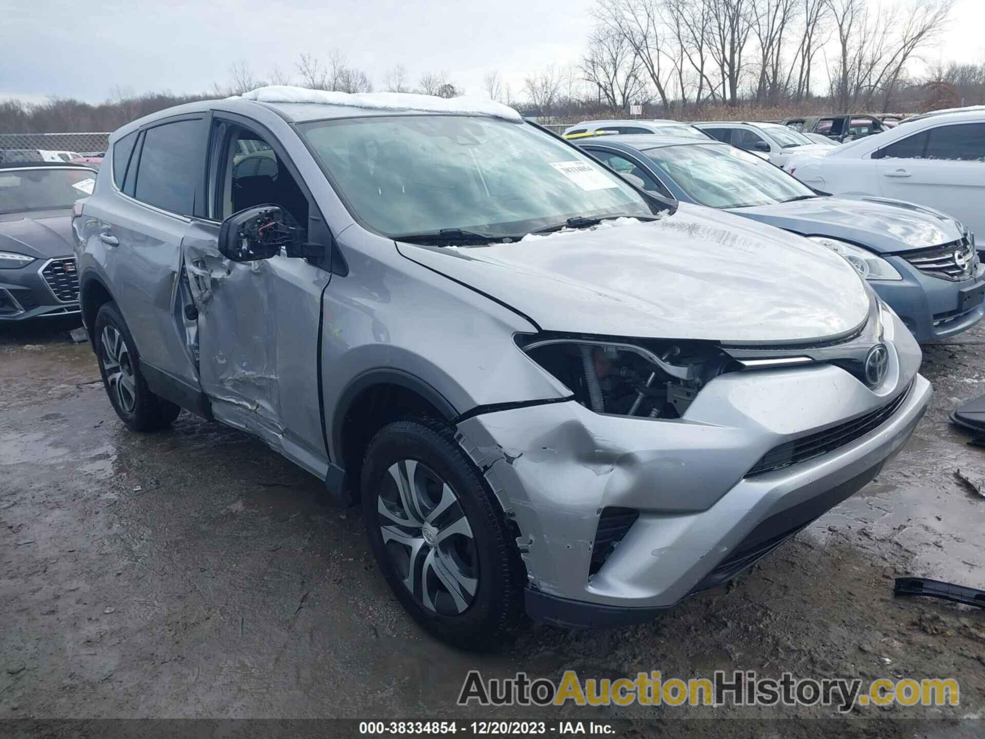 TOYOTA RAV4 LE, 2T3BFREV5JW729401