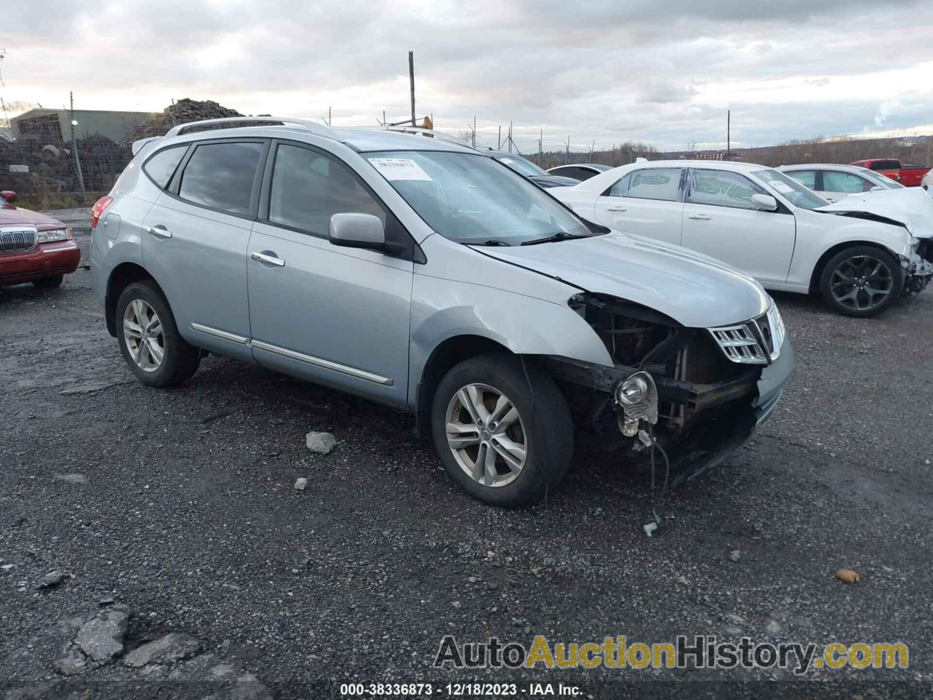 NISSAN ROGUE SV, JN8AS5MV7DW102744