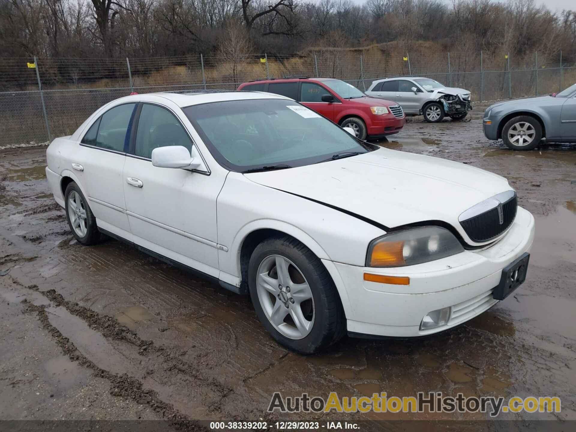 LINCOLN LS, 1LNHM87AXYY893730