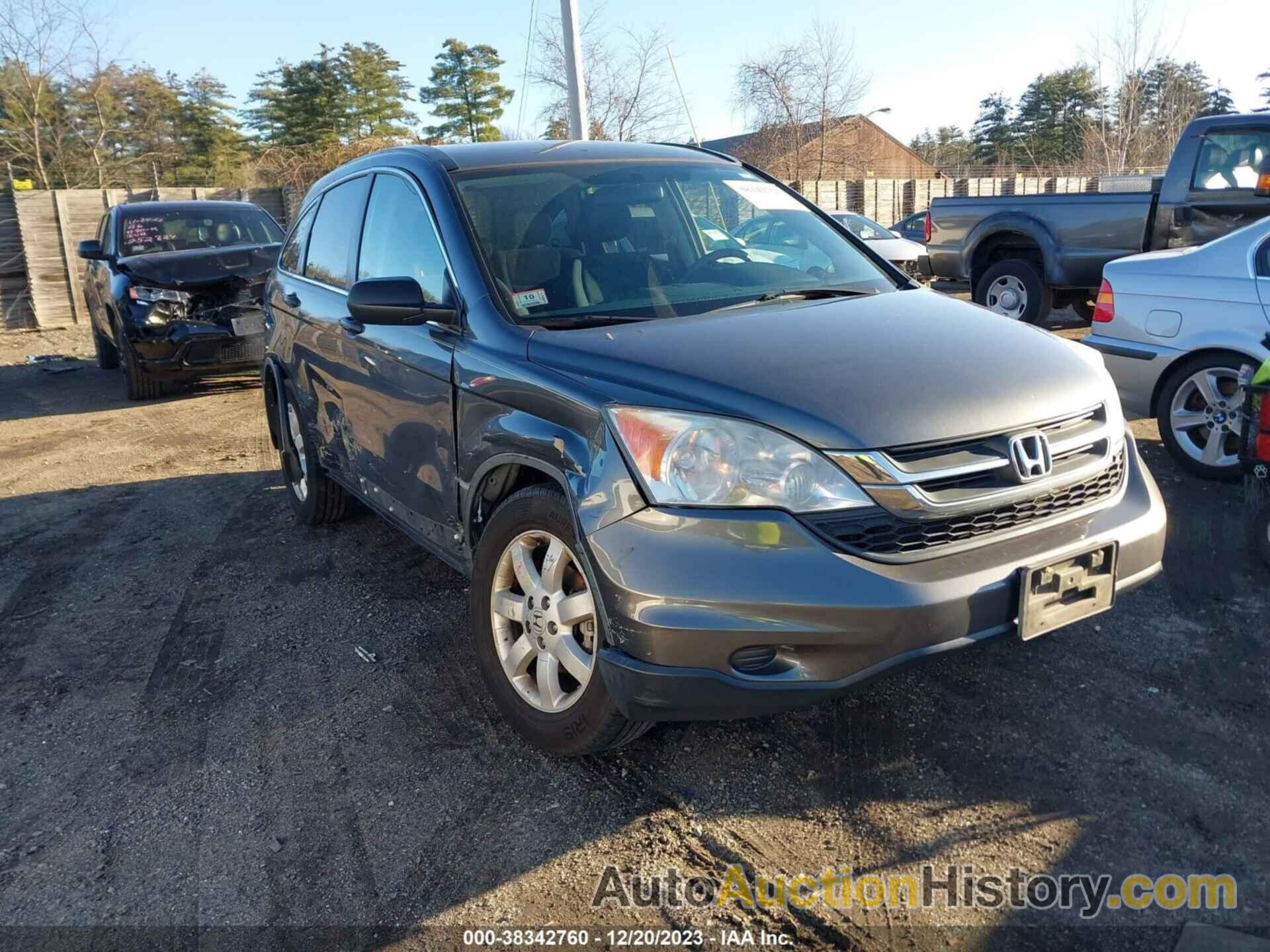 HONDA CR-V SE, 5J6RE4H43BL105456