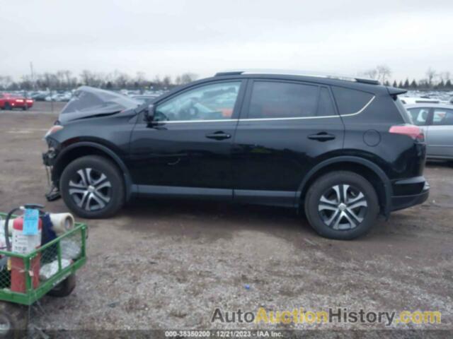 TOYOTA RAV4 LE, 2T3ZFREV9JW509189