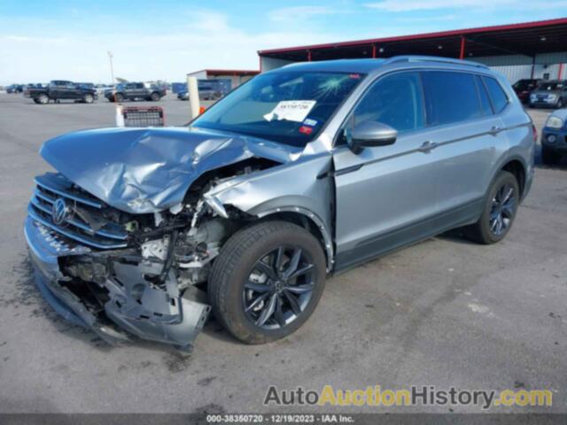 VOLKSWAGEN TIGUAN 2.0T SE, 3VV3B7AX0PM125701