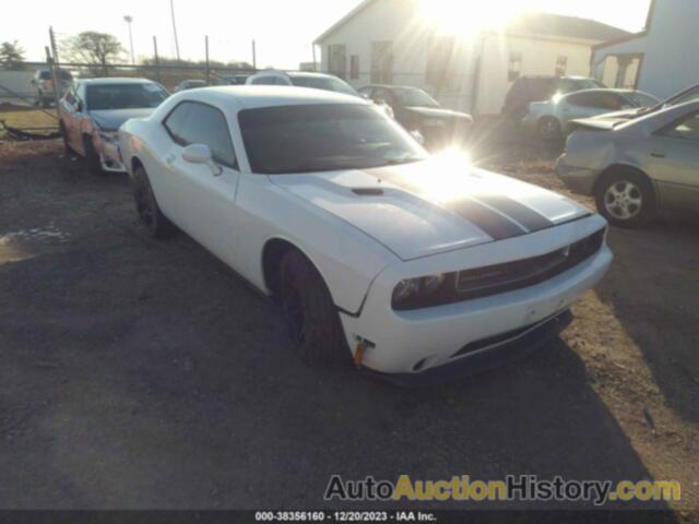 DODGE CHALLENGER SXT, 2C3CDYAG4EH298801