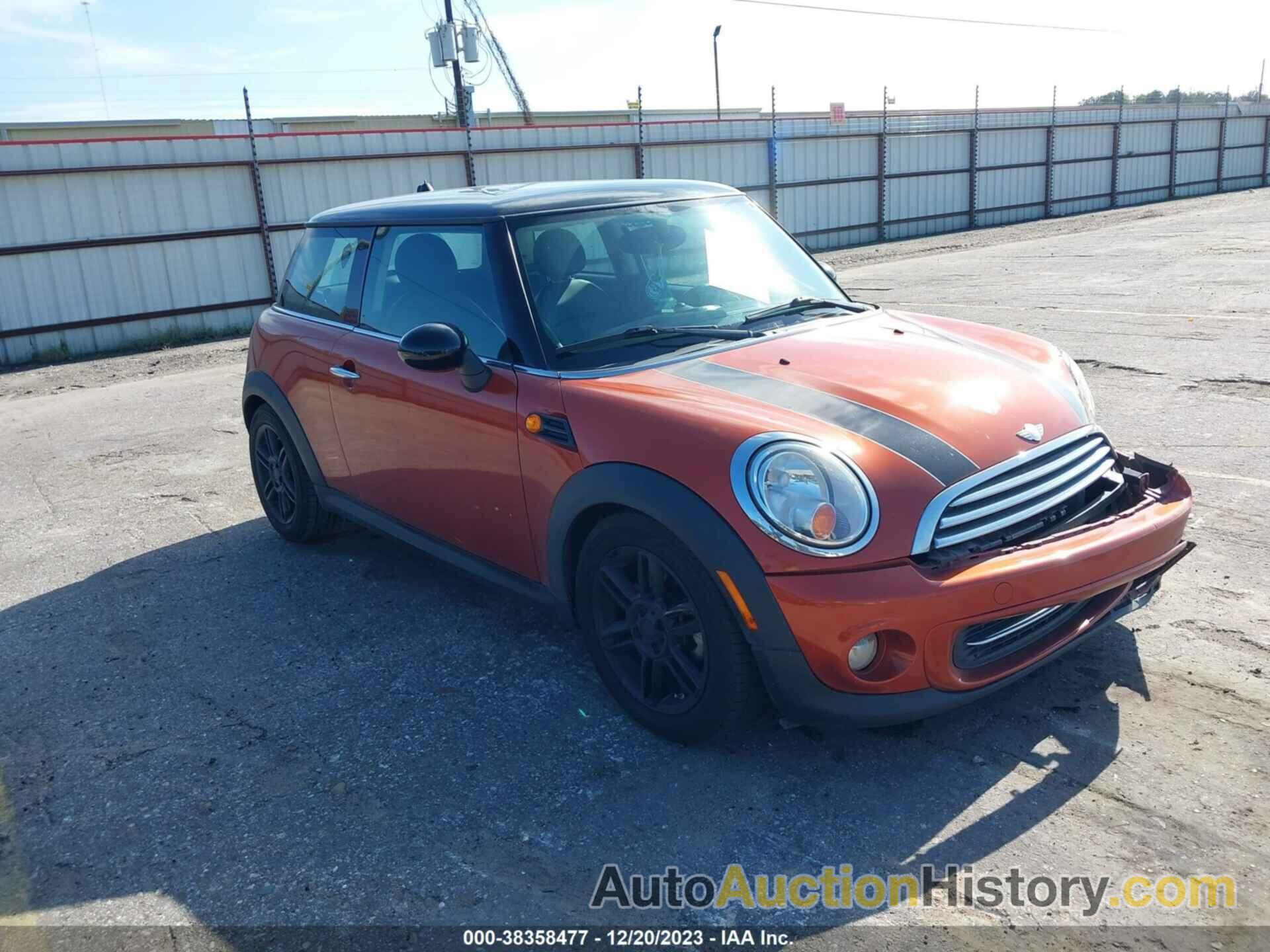 MINI COOPER, WMWSU3C58CT543604