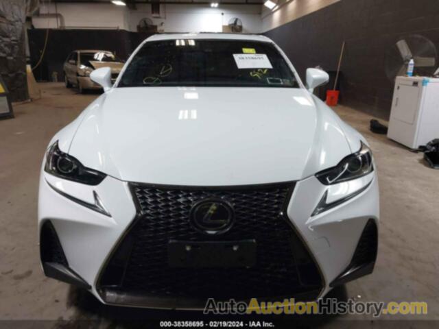 LEXUS IS 300, NY76917