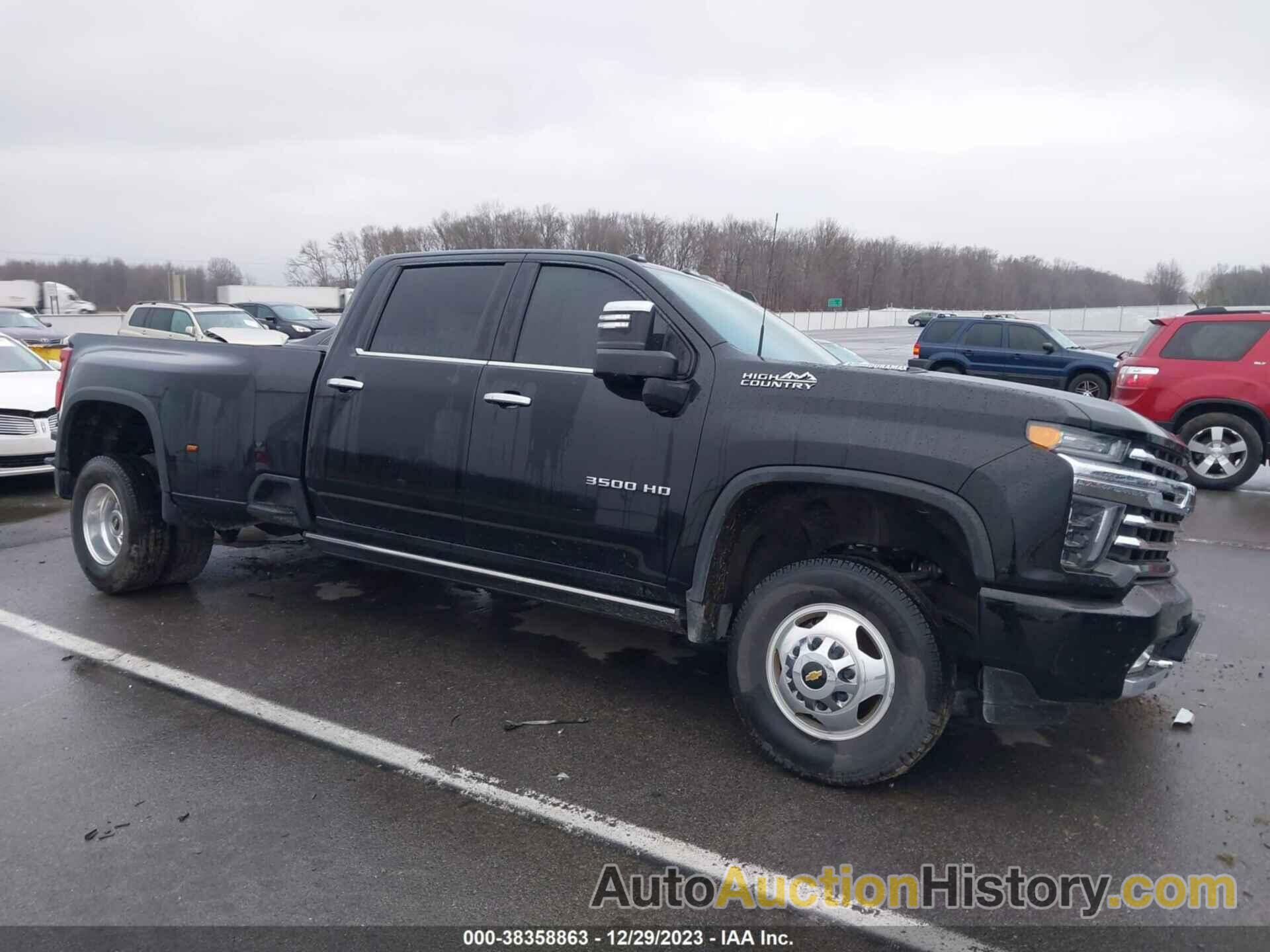 CHEVROLET SILVERADO 3500HD 4WD  LONG BED HIGH COUNTRY, 1GC4YVEY9PF135152