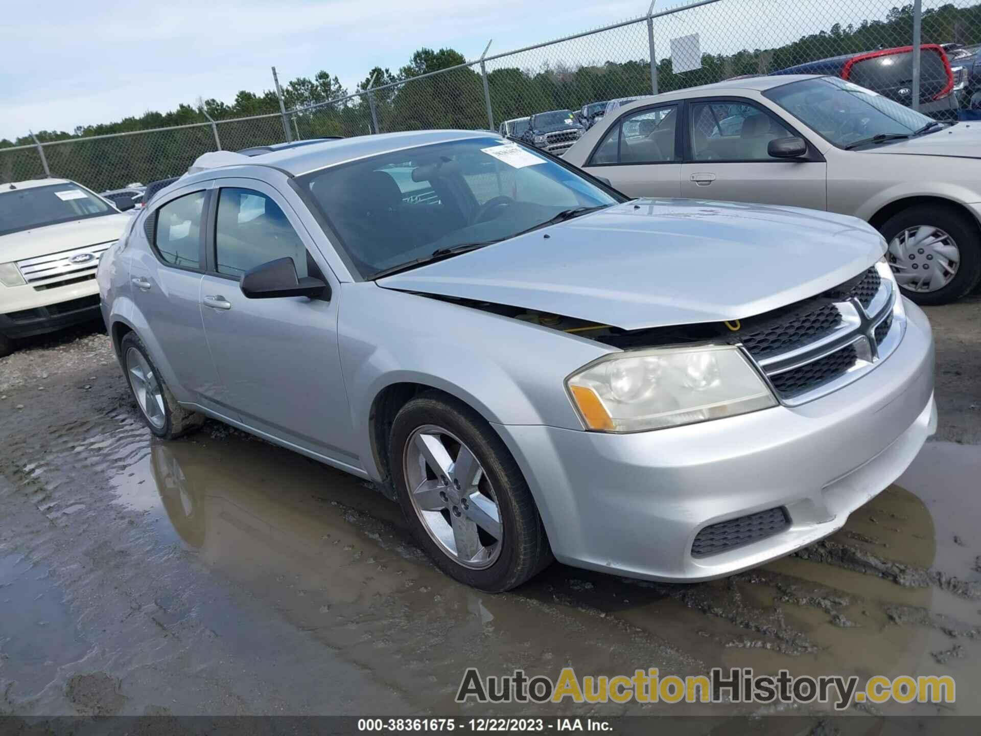 DODGE AVENGER SE, 1C3CDZABXCN157861