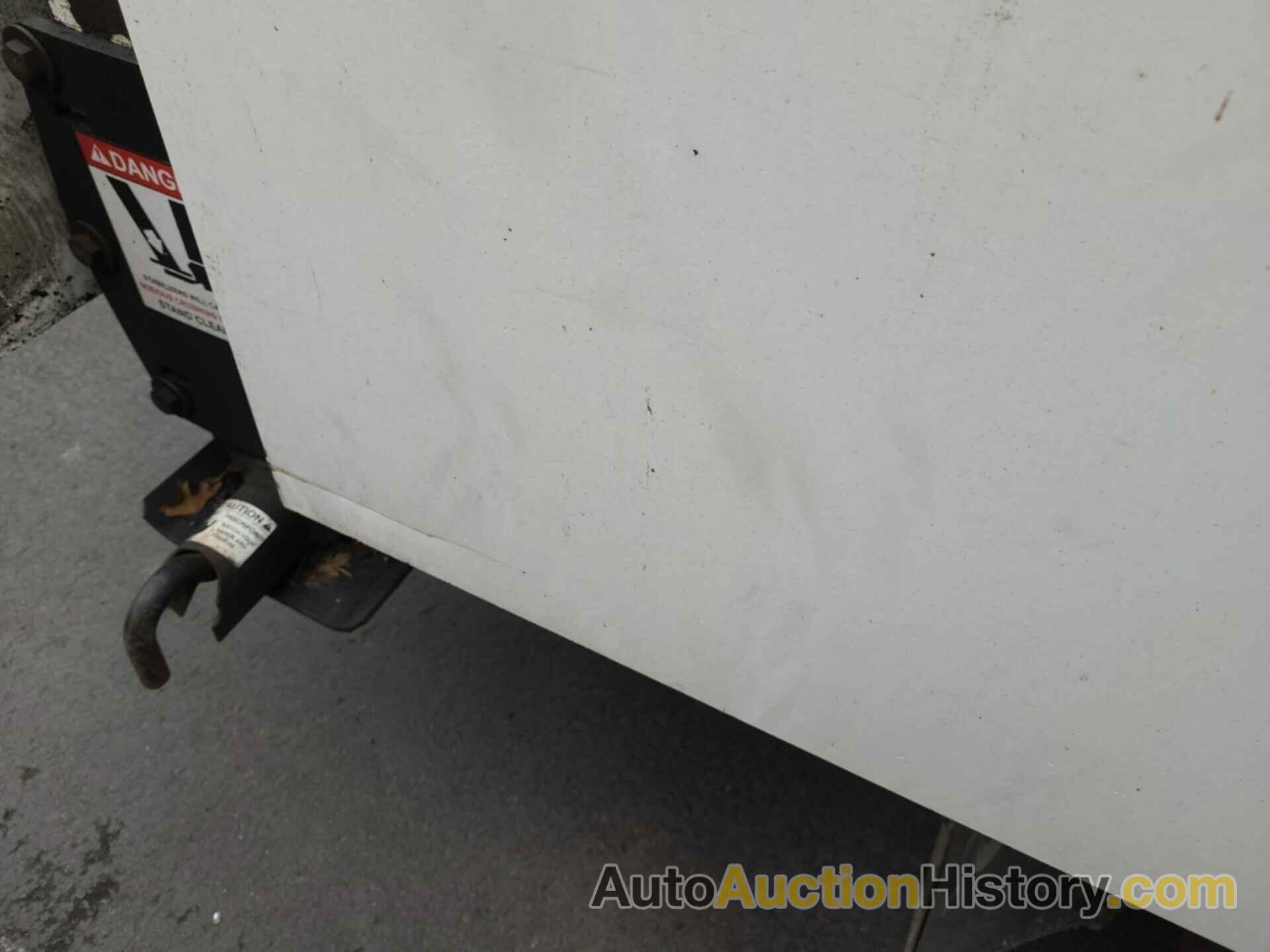 FORD F-550 CHASSIS XL, 1FDUF5GT8DEA81332