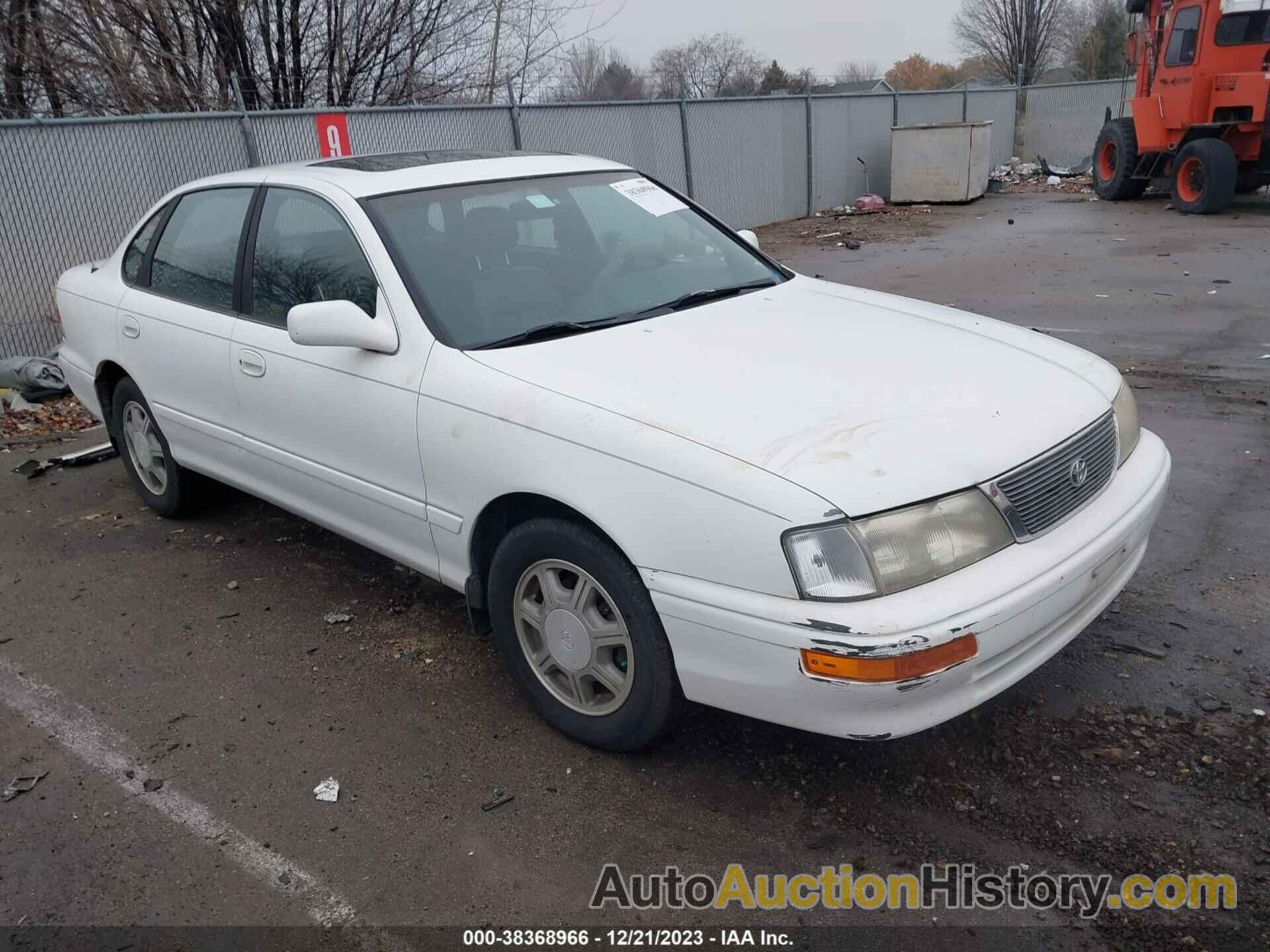 TOYOTA AVALON XL/XLS, 4T1BF12B4TU067382