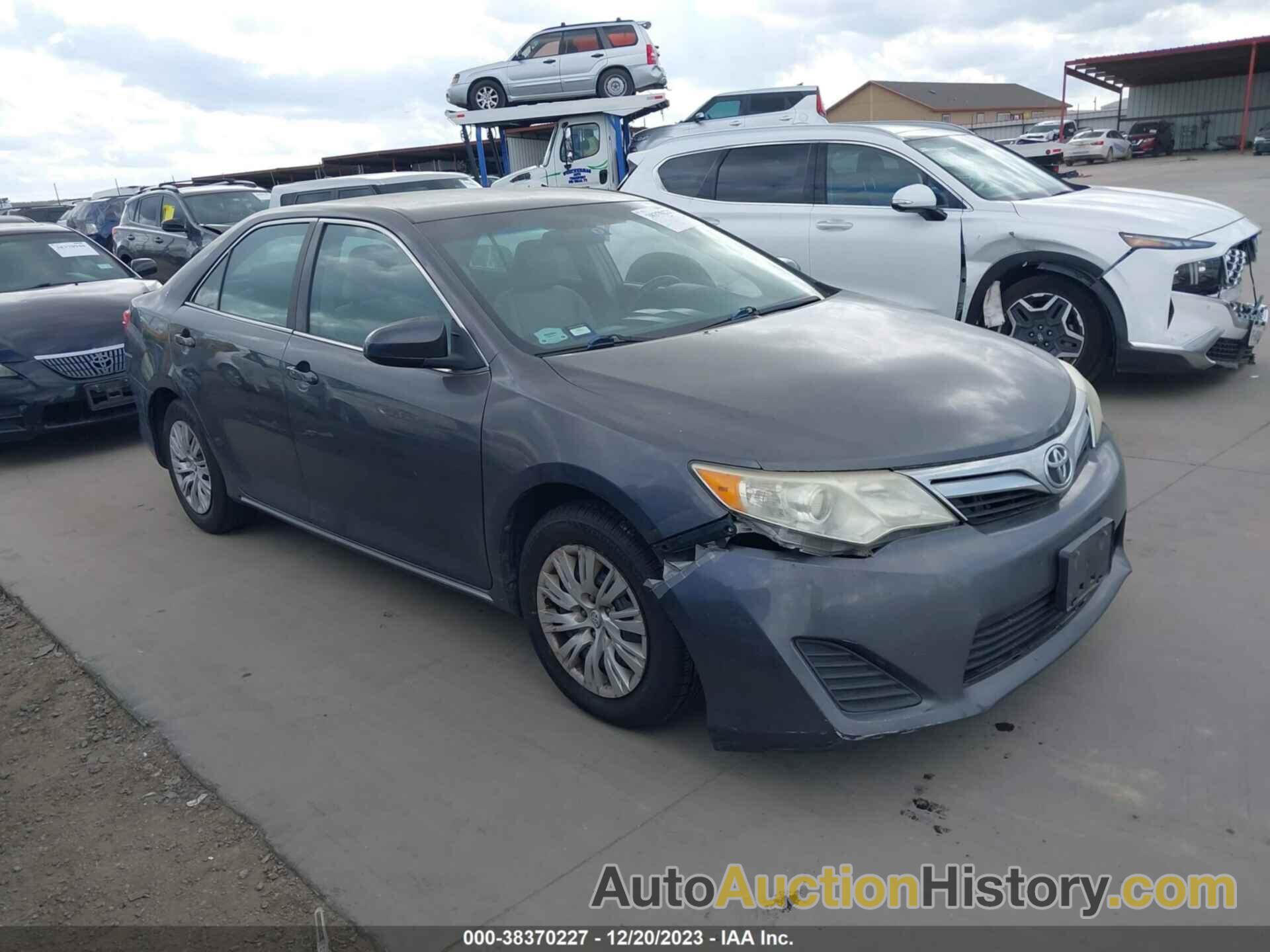 TOYOTA CAMRY LE, 4T4BF1FK3CR208569