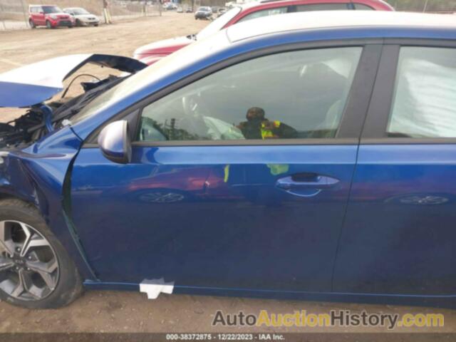 KIA FORTE LXS, 3KPF24AD0ME344874