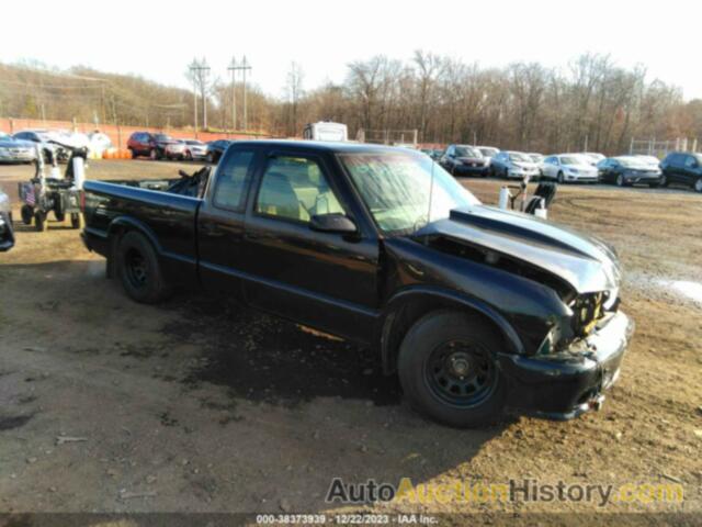 CHEVROLET S-10 LS FLEETSIDE, 1GCCS19X8W8156987