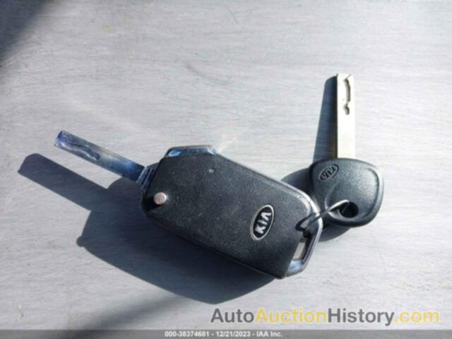 KIA FORTE LXS, 3KPF24AD3ME263061