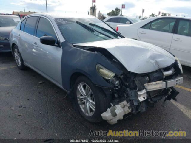 INFINITI G37 JOURNEY, JN1CV6AP3DM305555