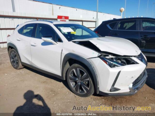 LEXUS UX 200, JTHP3JBH8M2031990