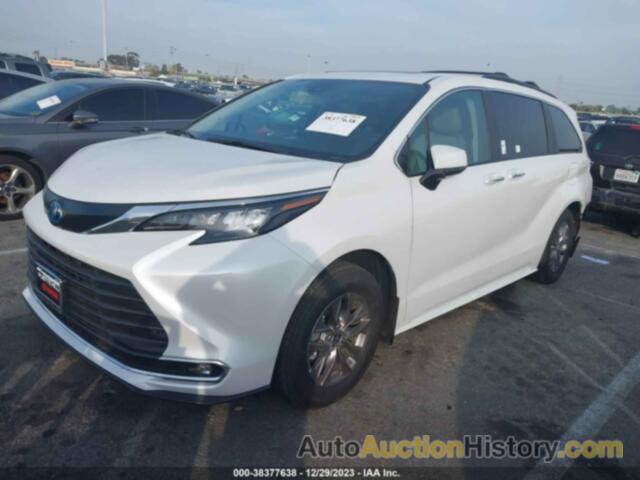 TOYOTA SIENNA XLE, 5TDYRKEC5RS181257