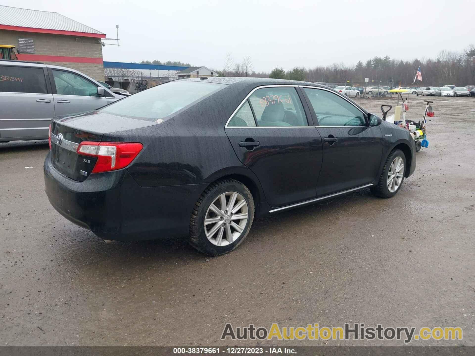 TOYOTA CAMRY HYBRID XLE, 4T1BD1FK6EU133630