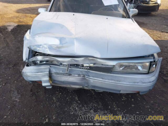 TOYOTA CAMRY LE, JT2SV22E4K3368089