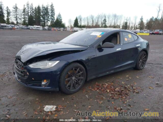 TESLA MODEL S P85, 5YJSA1H18EFP45001