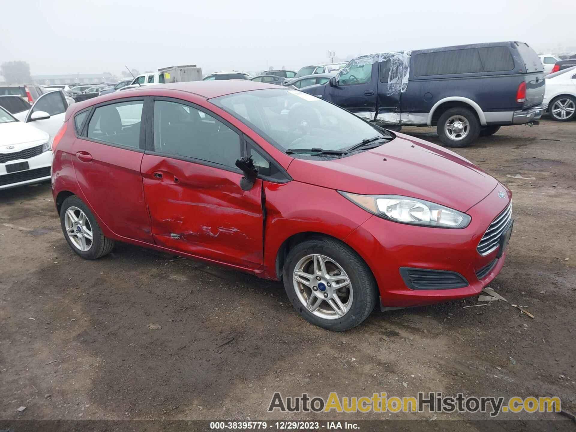 FORD FIESTA SE, 3FADP4EJXHM158236