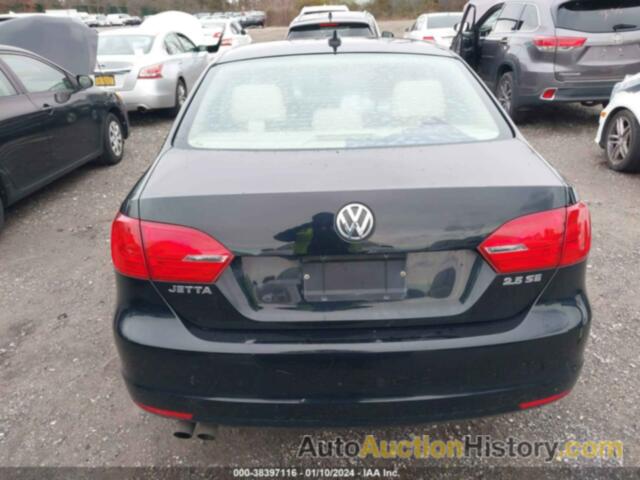 VOLKSWAGEN JETTA 2.5L SE, 3VWDP7AJ5CM065230