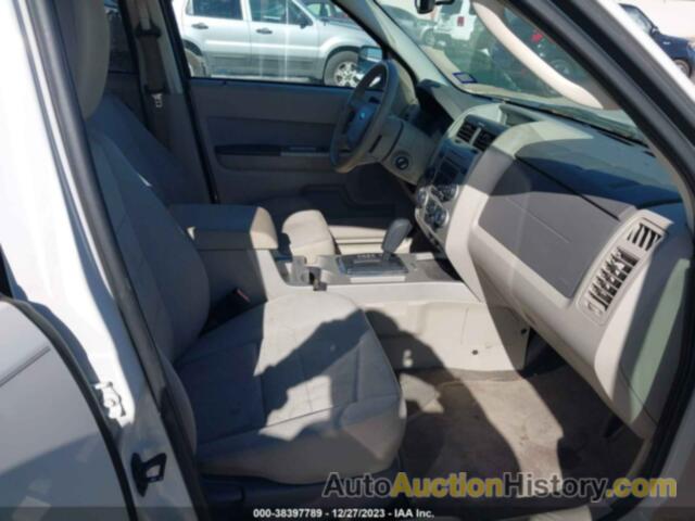 FORD ESCAPE XLT, 1FMCU0D72CKA63761