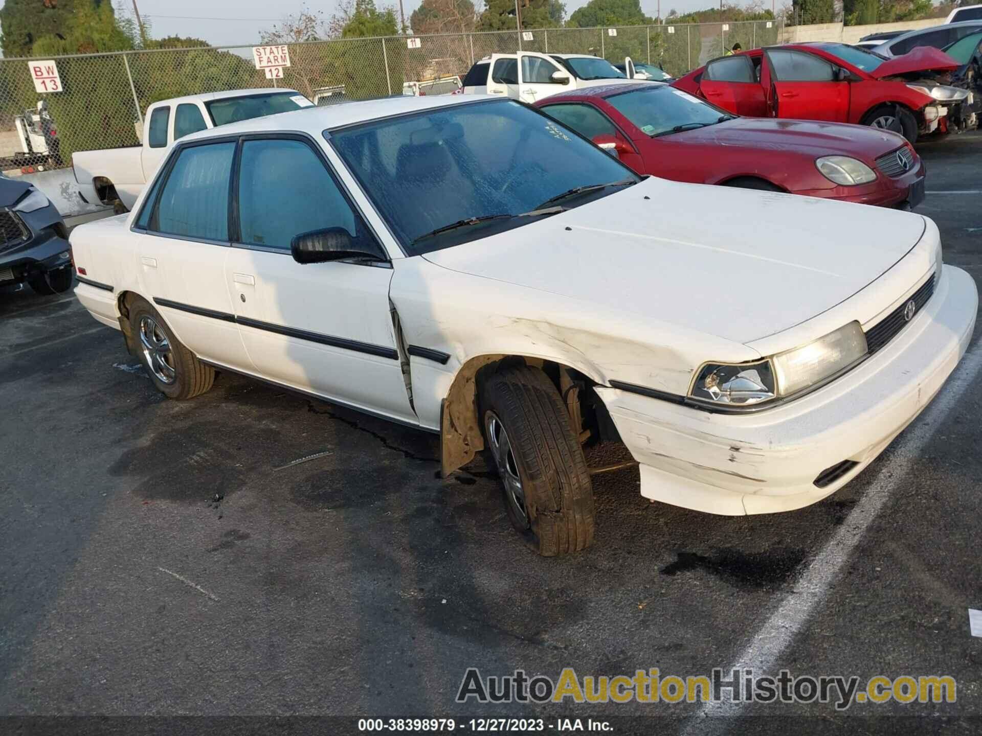 TOYOTA CAMRY DLX, 4T1SV21EXMU424487