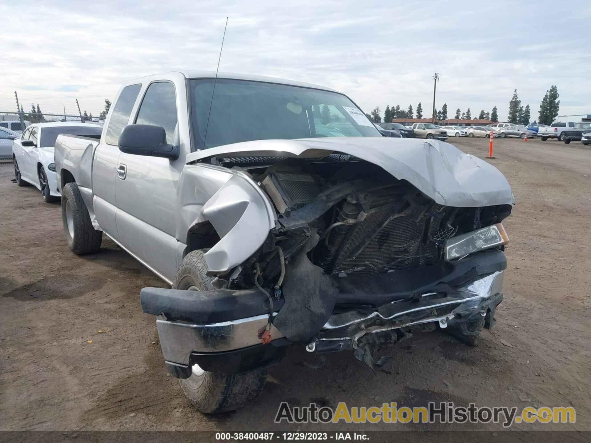 CHEVROLET SILVERADO C1500, 2GCEC19TX41171655