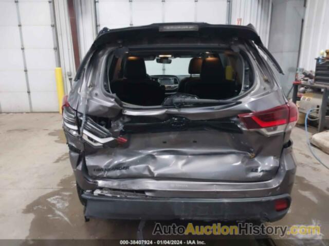 TOYOTA HIGHLANDER SE, 5TDJZRFH8KS970190