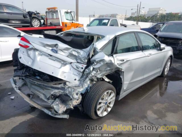 FORD FUSION HYBRID SE, 3FA6P0LU8KR109187