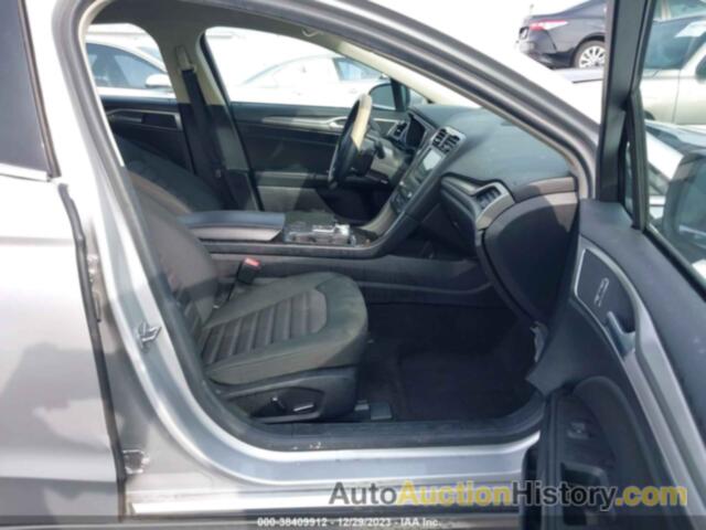 FORD FUSION HYBRID SE, 3FA6P0LU8KR109187