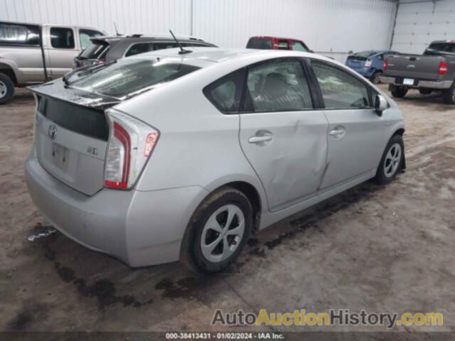 TOYOTA PRIUS THREE, JTDKN3DUXE1745123