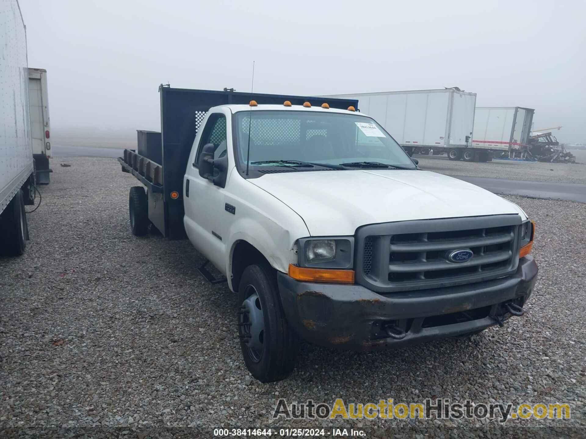 FORD F-550 CHASSIS SUPER DUTY, 1FDAF56F9YEE26663