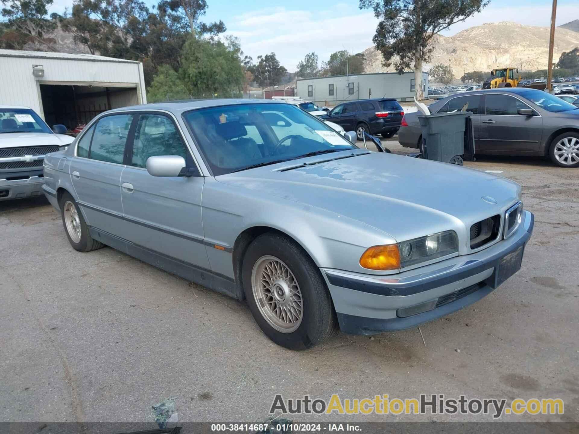 BMW 740IL, WBAGJ8329WDM12567