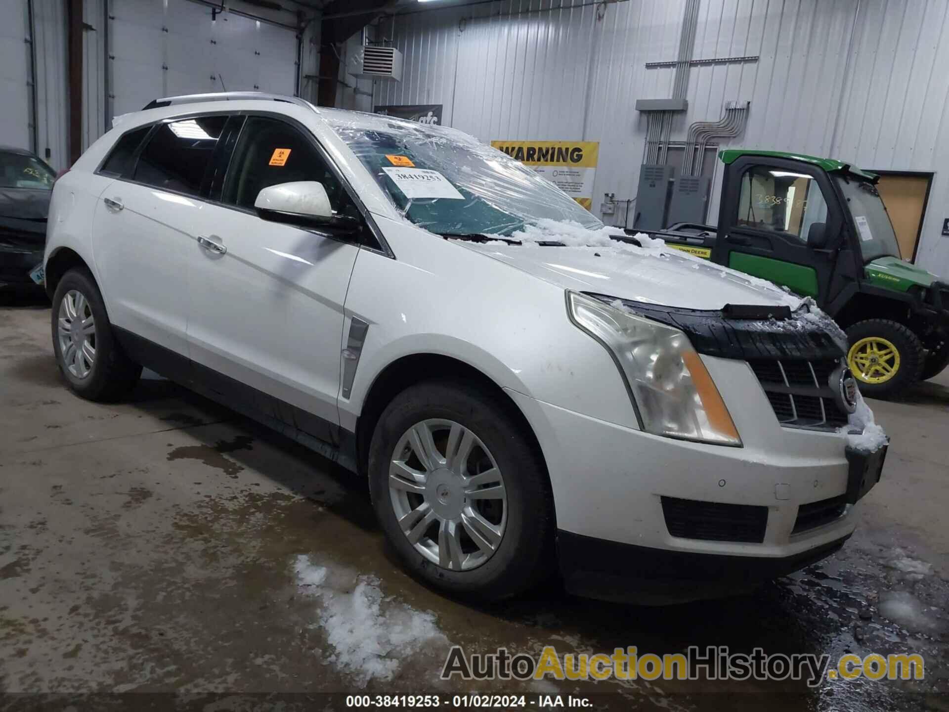 CADILLAC SRX LUXURY COLLECTION, 3GYFNDE3XCS561867