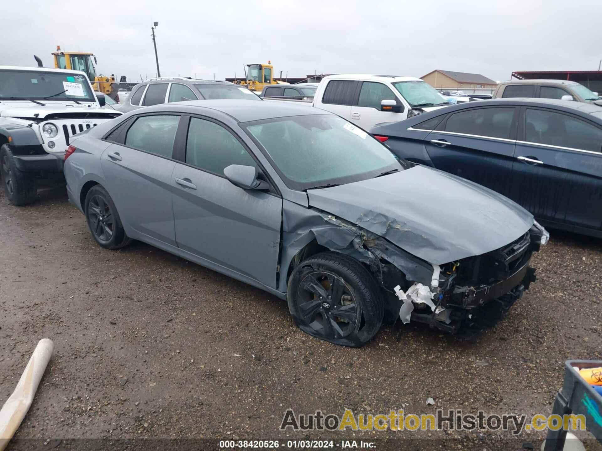 HYUNDAI ELANTRA SEL, KMHLS4AG2NU290568