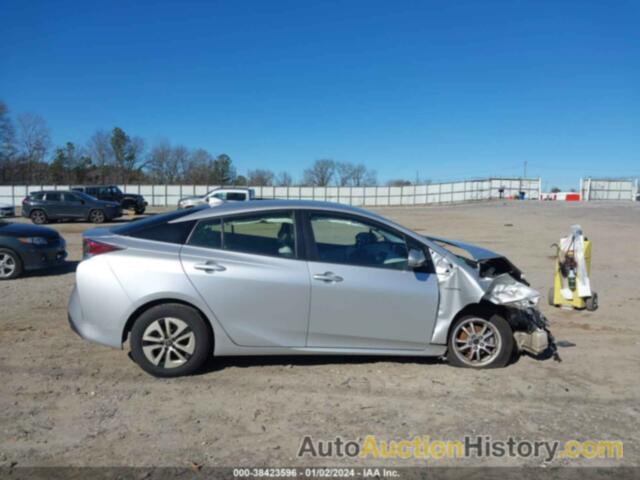 TOYOTA PRIUS FOUR, JTDKARFU8G3018193