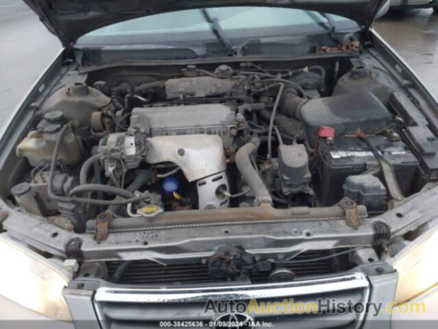 TOYOTA CAMRY LE, 4T1BG22K7YU679389