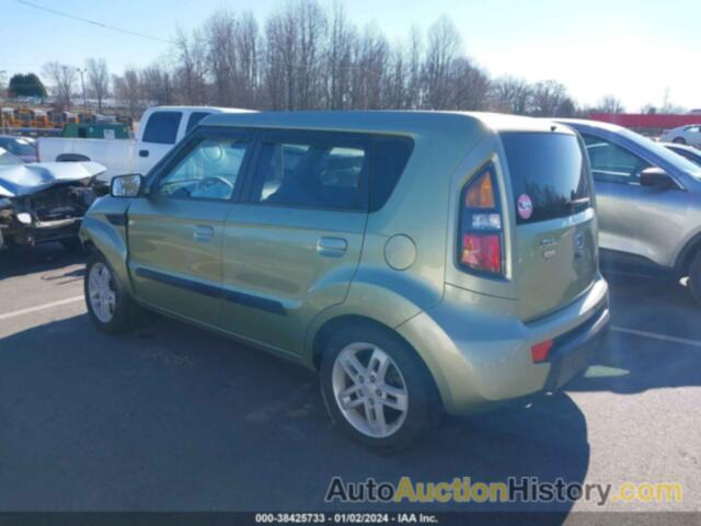 KIA SOUL +, KNDJT2A28A7084486