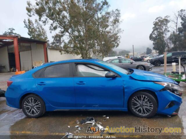 KIA FORTE GT-LINE, 3KPF54AD4PE647331