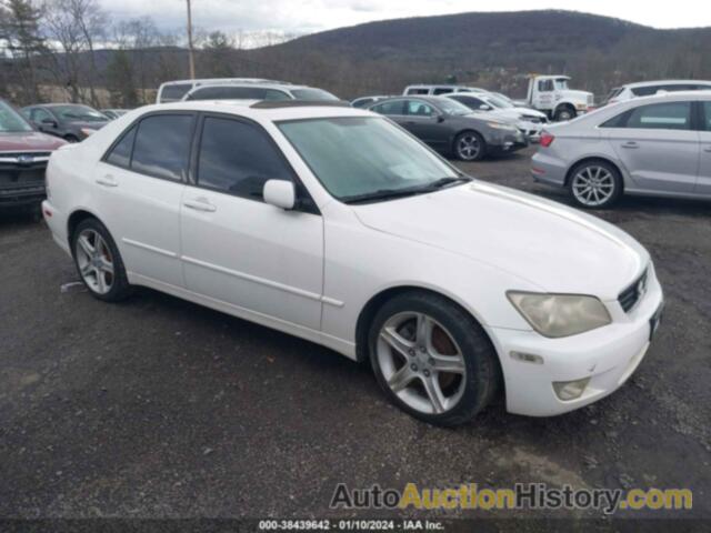 LEXUS IS 300 BASE W/5-SPEED AUTO, JTHBD192020057338