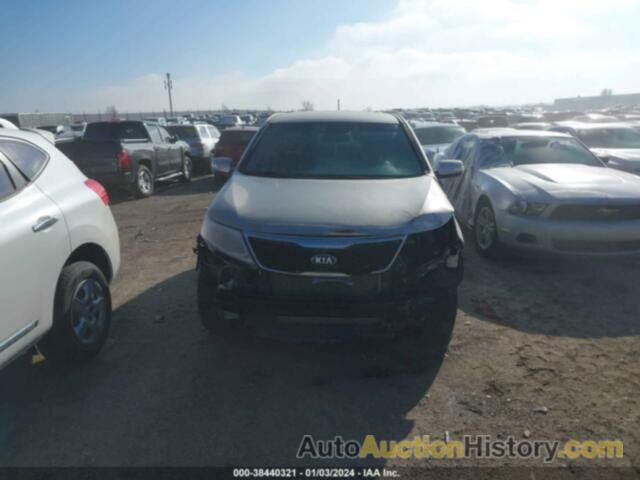 KIA SORENTO LX, 5XYKTCA68EG548673