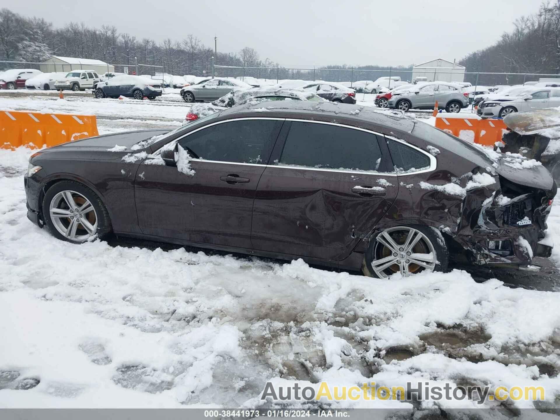 VOLVO S90 T5 MOMENTUM, LVY102AK8JP056950