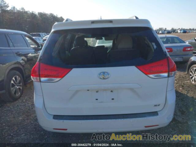 TOYOTA SIENNA XLE V6, 5TDYK3DC0BS140777