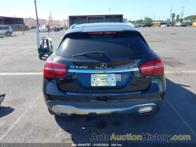 MERCEDES-BENZ GLA 250, WDCTG4EB1KJ552446