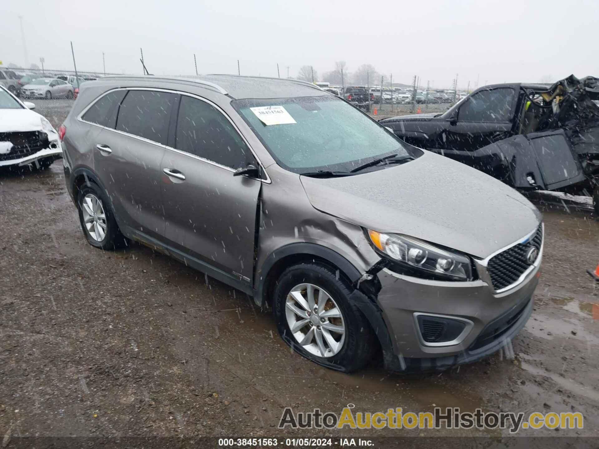 KIA SORENTO LX/L, 5XYPGDA57JG370983