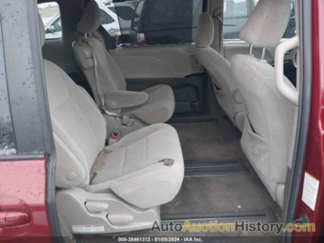 TOYOTA SIENNA LE 8 PASSENGER, 5TDKK3DCXFS607117